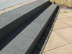 Granit schwarz Blockstufen